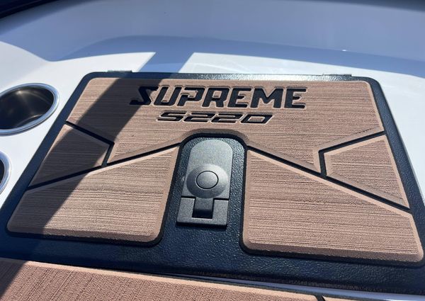 Supreme S220 image