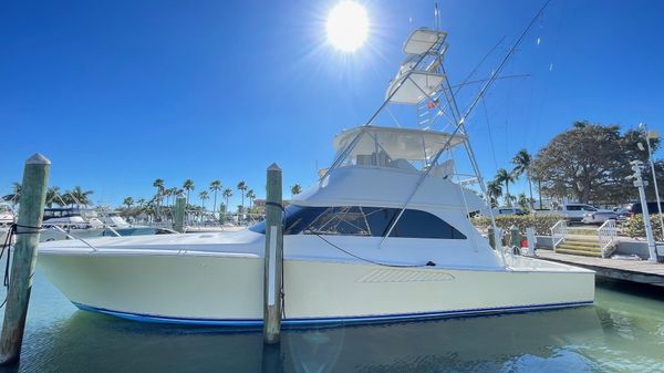 Viking 52 Convertible