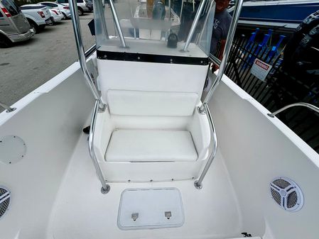 Cobia 274 Center Console image