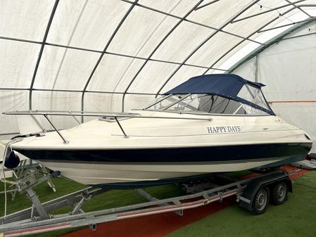 Bayliner 2052 Capri image