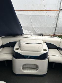 Bayliner 2052 Capri image