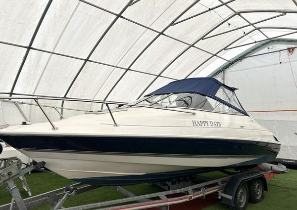 Bayliner 2052 Capri image