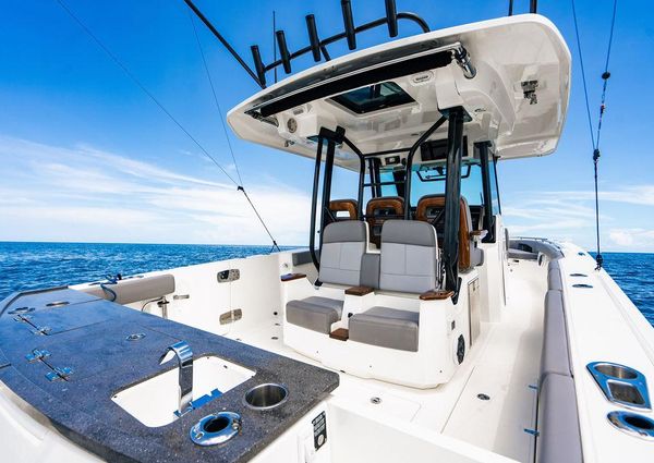 Boston Whaler 360 Outrage image