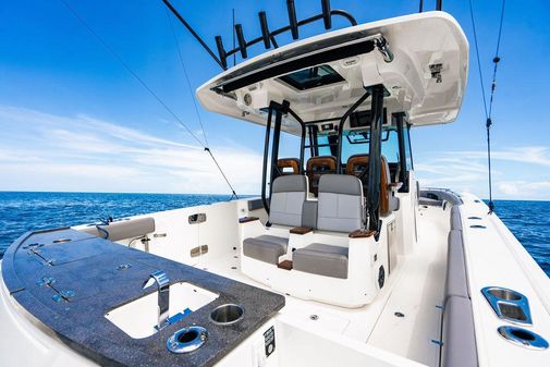 Boston Whaler 360 Outrage image