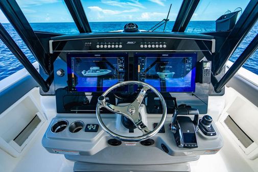 Boston Whaler 360 Outrage image