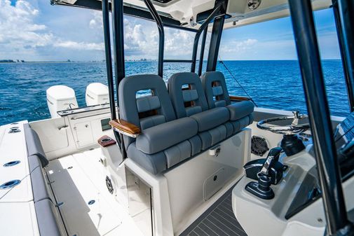 Boston Whaler 360 Outrage image