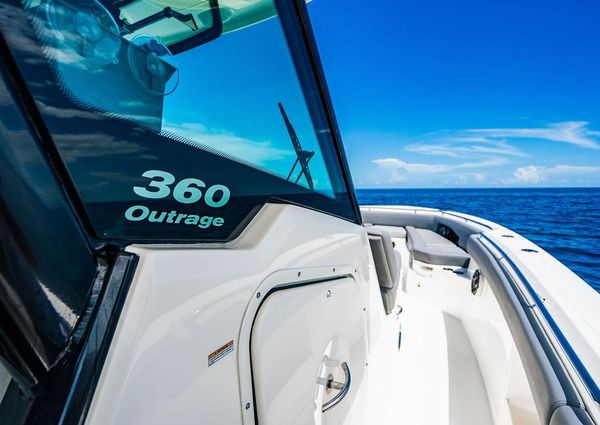 Boston Whaler 360 Outrage image