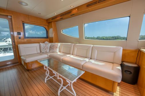 Hatteras 80 Motor Yacht Sky Lounge image