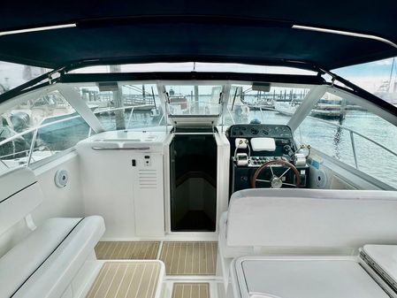 Tiara Yachts 2900 Coronet image