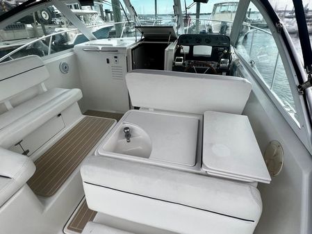 Tiara Yachts 2900 Coronet image