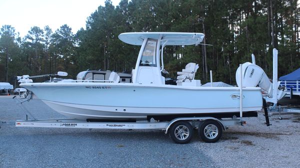 Sea Hunt BX 25 FS