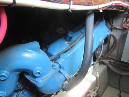 Hatteras 31-CRUISER image