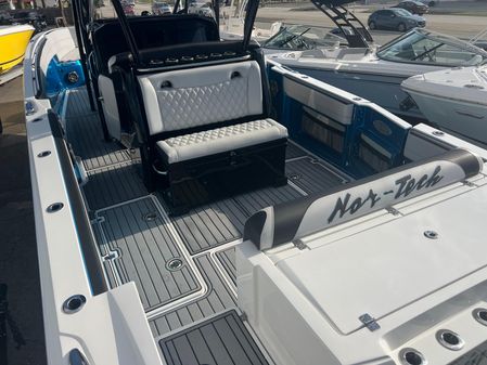 Nor-tech 390-SPORT-CENTER-CONSOLE image