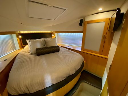 Sea Ray 540 Sundancer image