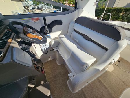 Rinker 260-EXPRESS-CRUISER image