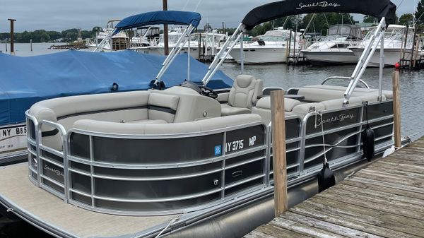 South Bay 220 CR 