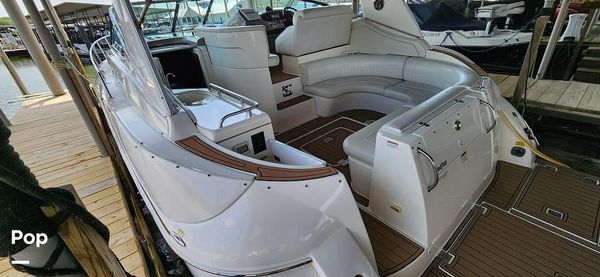 Cruisers Yachts 3772 Express image