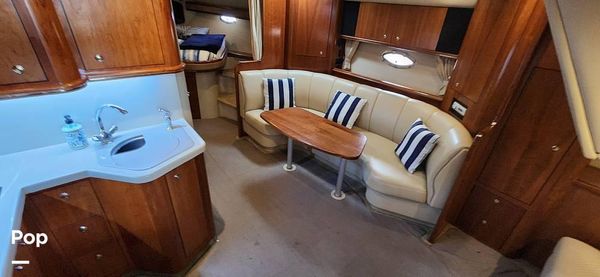 Cruisers Yachts 3772 Express image