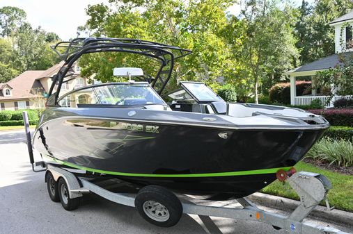 Yamaha-boats 255XD image