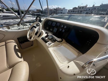 Azimut 55 image