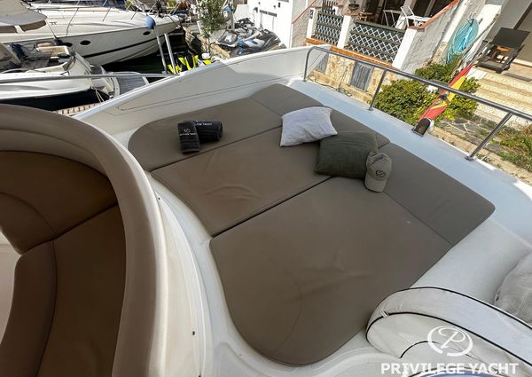 Azimut 55 image