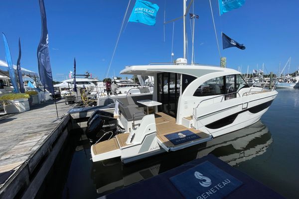 Beneteau Antares 11 - main image