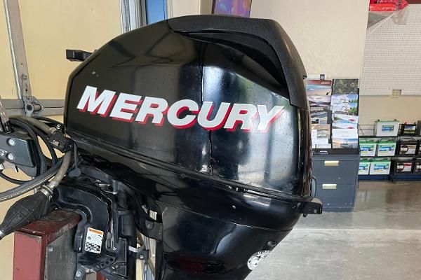 Mercury 20HP Electric Start