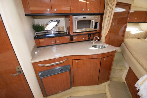 Sea Ray 310 Sundancer image