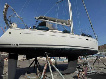 Beneteau Oceanis 37 image