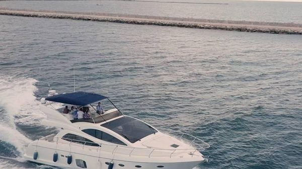 Astondoa 52