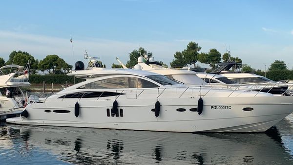 Princess V70 