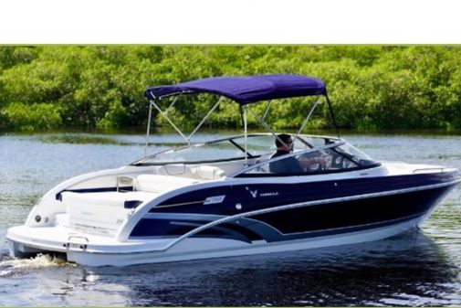 Formula 240 Bowrider image