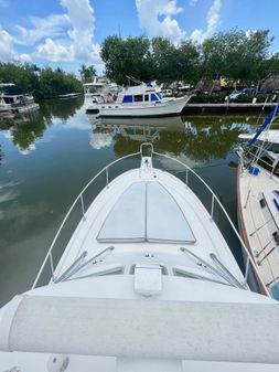 Luhrs 30 Open image