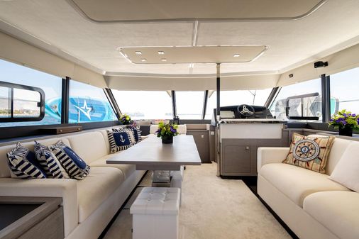 Fountaine Pajot MY6 image