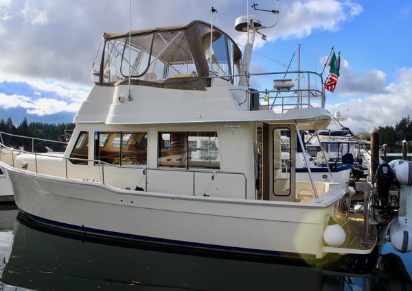 Mainship 34 Trawler image