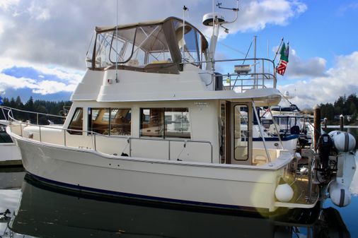 Mainship 34 Trawler image