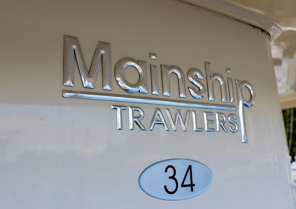 Mainship 34 Trawler image