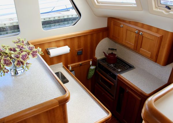 Mainship 34 Trawler image