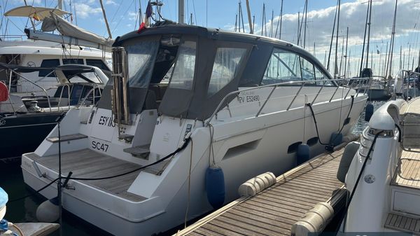 Sealine SC47 