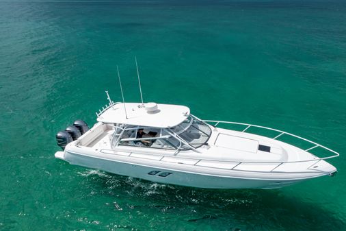 Intrepid 430 Sport Yacht image
