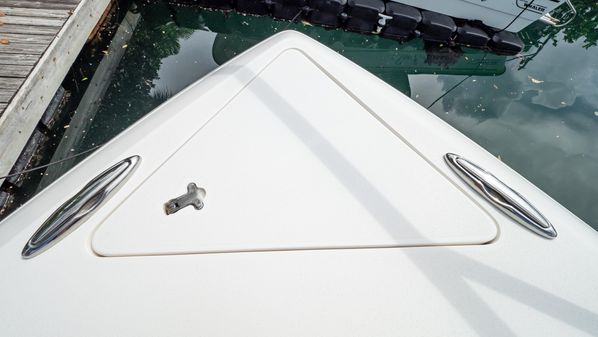 Intrepid 430 Sport Yacht image