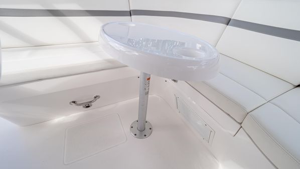 Intrepid 430 Sport Yacht image