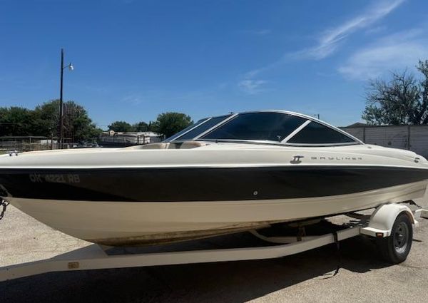 Bayliner 205 image