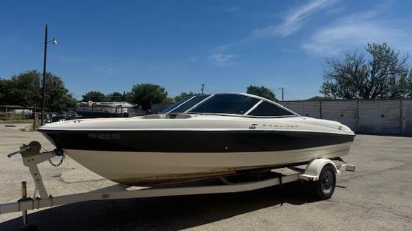 Bayliner 205 