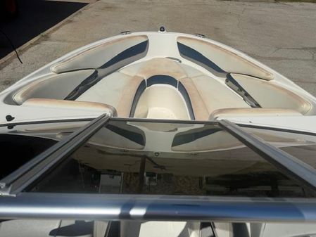 Bayliner 205 image