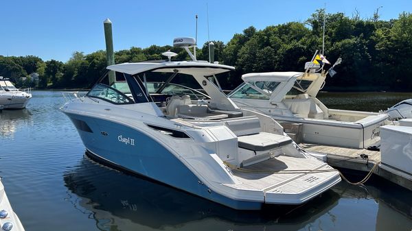 Sea Ray 320 DA 