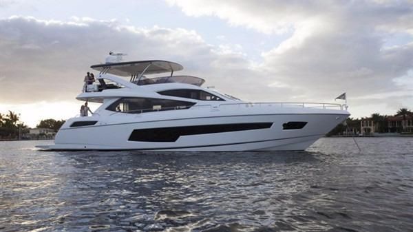 Sunseeker 75 Yacht