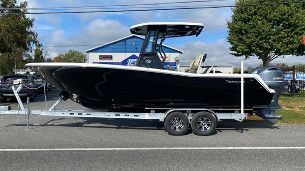 Tidewater 256 CC Adventure