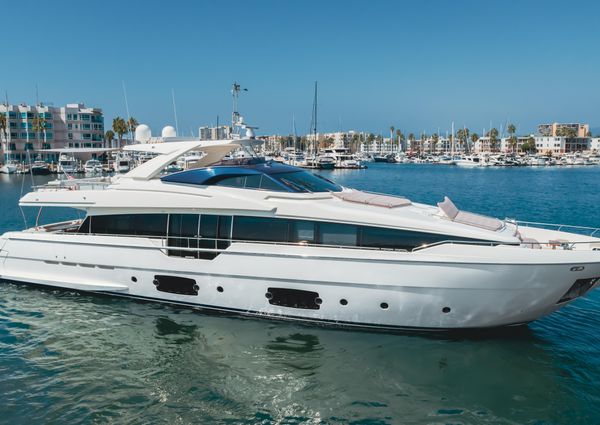 Ferretti Yachts 960 image