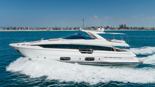 Ferretti Yachts 960 image